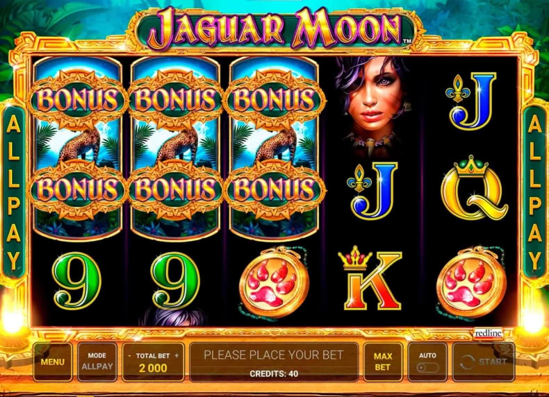 Jaguar Moon™ game - play for free