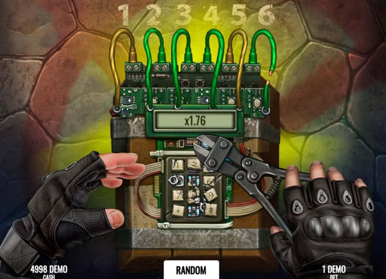 Bomb Squad game - play for free